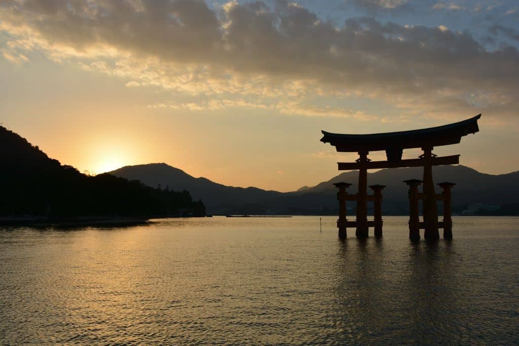 itsukushima 2 - 85 bezienswaardigheden in Japan die je niet mag missen
