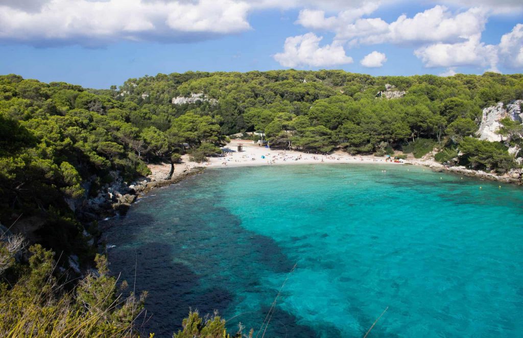 europa cala macarella flickr 1 1024x662 - Even wegdromen: dit zijn de 25 mooiste stranden in Europa